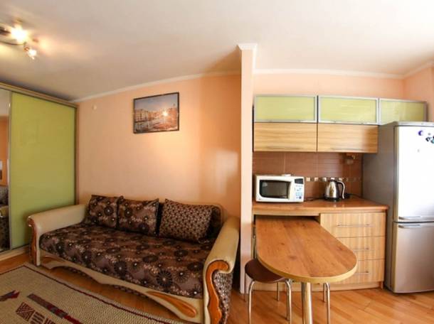 1 комнатная квартира посуточно, ул. Панфилова 114, фотография 1