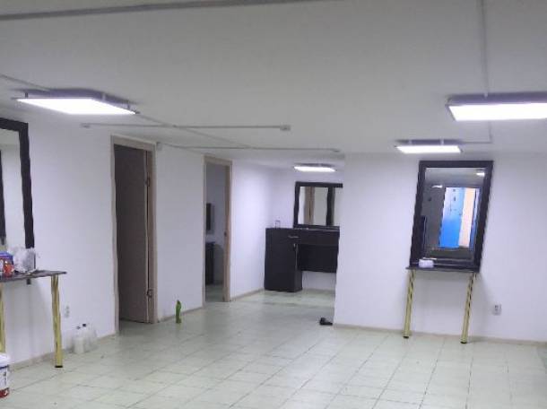 Срочно сдается, салон красоты в центре города по улице Ташенова., фотография 3