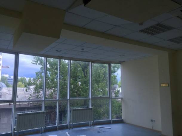 Сдается офис в бизнес центре Рахат  (Абая -Манаса), фотография 2