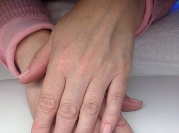 Аппаратный маникюр, покрытие гель лаком. , фотография 3