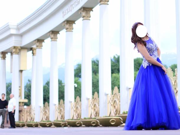 Дешево продаю пышное вечернее платье (на выпускной), фотография 3