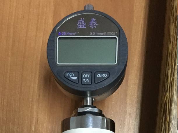 Прибор для измерения твёрдости, фотография 1