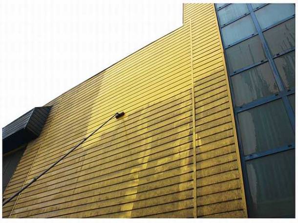 Мойка внутреннего и наружного остекления фасадов зданий., фотография 4