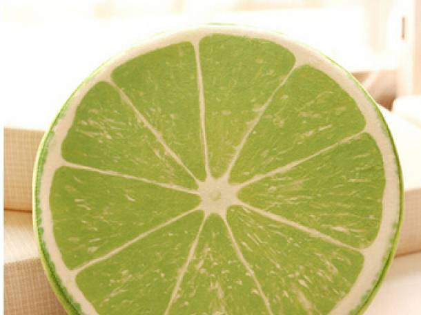 Мягкие подушки в виде 3D фруктов, фотография 3