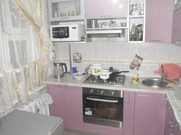 Продам 3х комнатную квартиру 48 кв м 5/5 угловая, фотография 1