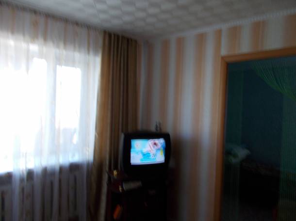 срочно.продам 2-х ком.кв. в п.Зелёный бор, фотография 1