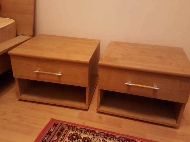 Продам двухспальную кровать и две тумбочкм, фотография 4