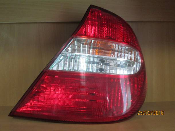 Фонарь задний правый на Toyota Camry 30, 01-06г USA и Европа., фотография 1