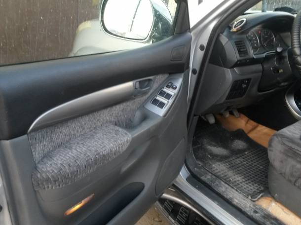 Toyota-Prado, фотография 6