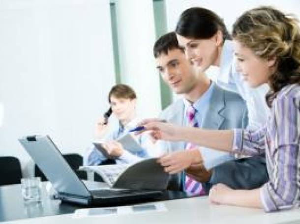 Требуется консультант, фотография 1