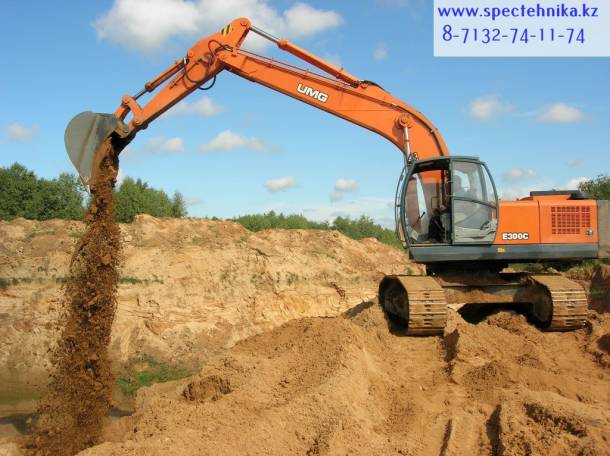 Экскаватор гусеничный, фотография 1