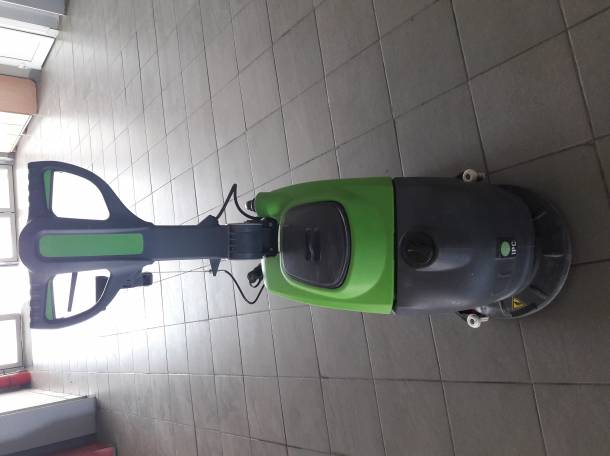 продам машинку, фотография 1