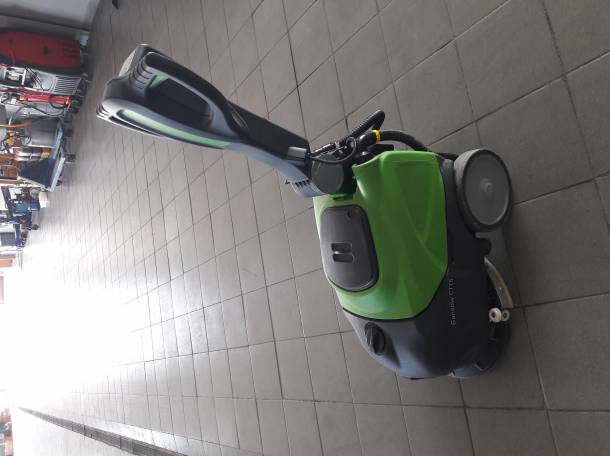 продам машинку, фотография 3