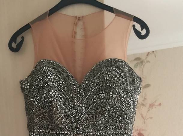 Продаётся платье, фотография 2