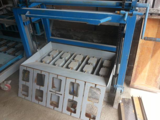 Бетономешалка,бетономеситель, пескоблочное, шлакоблочное оборудование, аппарат, станок, фотография 3