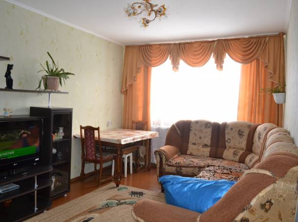 продается 3 комнатная квартира, Узкоколейная, фотография 1