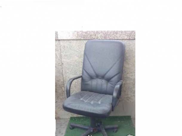  Продам черное кресло (торг возможен), фотография 1