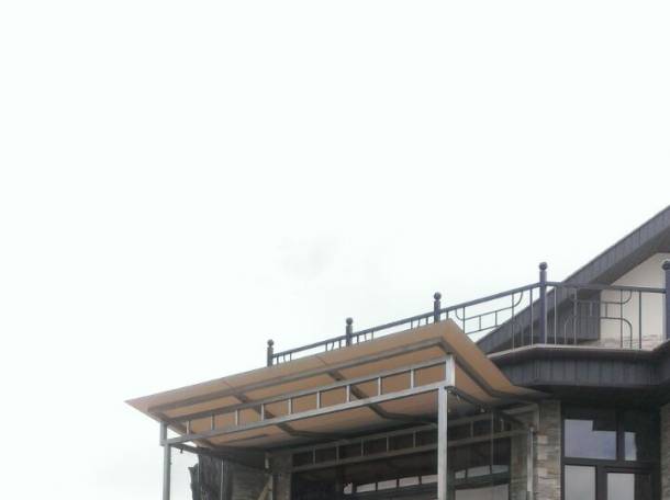 Стеклянные навесы, козырьки, входные группы, приямки, фотография 3