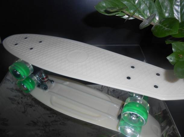 Пенни Борд Pennyboard со светящимися колесами , фотография 1