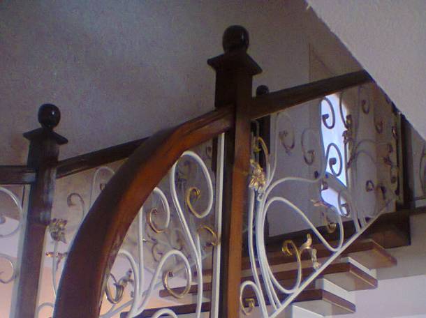лестницы кованные деревянные, фотография 2