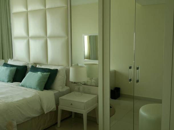 Продам апартаменты в центре ДУБАЯ!!!!, ОАЭ, р-н Даунтауна, напротив Башни Бурж Халифа и Дубай Молла, фотография 1