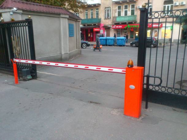 Шлагбаумы в Усть-Каменогорске, фотография 1