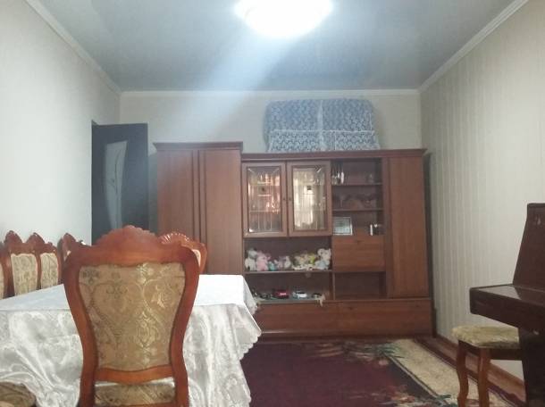 Продам 2 комнатная квартира 77 серии 1 этаж, Гагарина 147, фотография 1