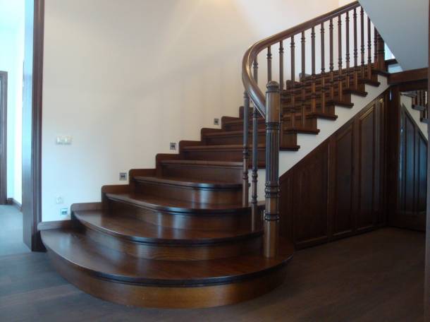 ИЗГОТОВЛЕНИЕ И УСТАНОВКА ДЕРЕВЯННЫХ ОКОН, ДВЕРЕЙ, ЛЕСТНИЦ, БЕСЕДОК И Т.Д., фотография 3