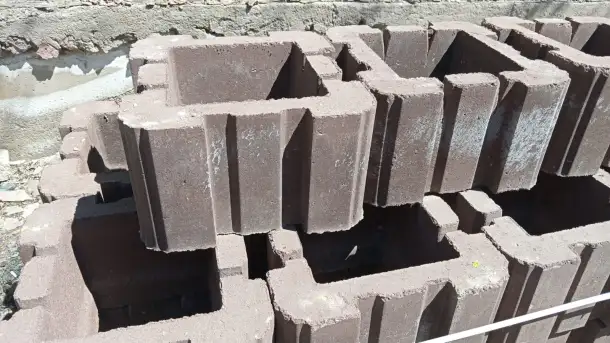 Пескоблоки пустотелые, полнотелые, гладкие, рваные и др., перегородки и т.д., фотография 6