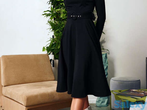 Универсальное платье в минималистическом стиле, фотография 1