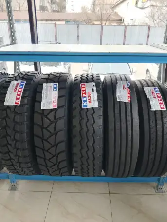 31570R22.5 31580R22.5 12.00R20 29580R22.5 27570R22.5 Вы можете купить грузовые шины у компании Vartech, фотография 1