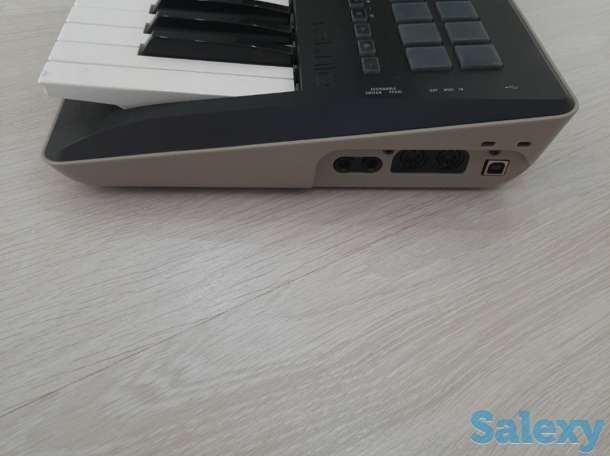 MIDI клавиатура, фотография 1