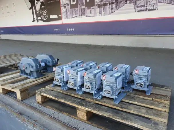 Редукторы и мотор-редукторы, фотография 3