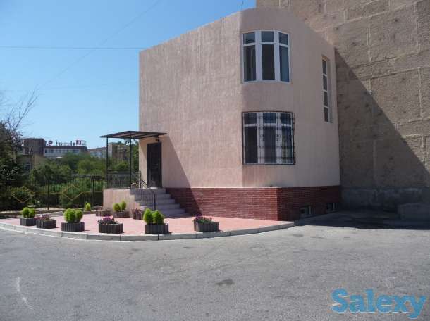 ПРОДАМ ОФИС В ЦЕНТРЕ АКТАУ, 8 микрорайон 27 дом, фотография 3