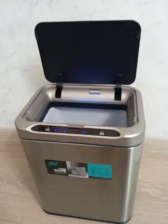 Сенсорное мусорное ведро металлическое 13 литров, фотография 4