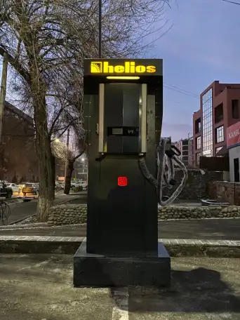 СКОРОСТНАЯ КОММЕРЧЕСКАЯ зарядная станция для БИЗНЕСА, с платёжной системой QR, на год и с разъёмом GBt, фотография 6