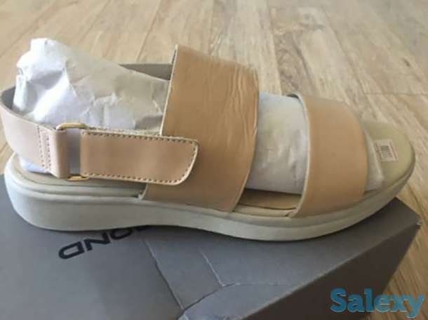 Сандали женские, фотография 1
