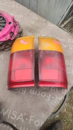 Задние фонари  Toyota  Hilux Surf 130, фотография 1