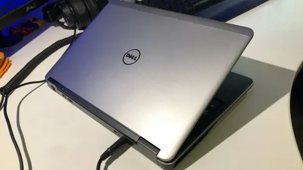 Ноутбук DELL LATITUDE E7240 Ultrabook, фотография 1