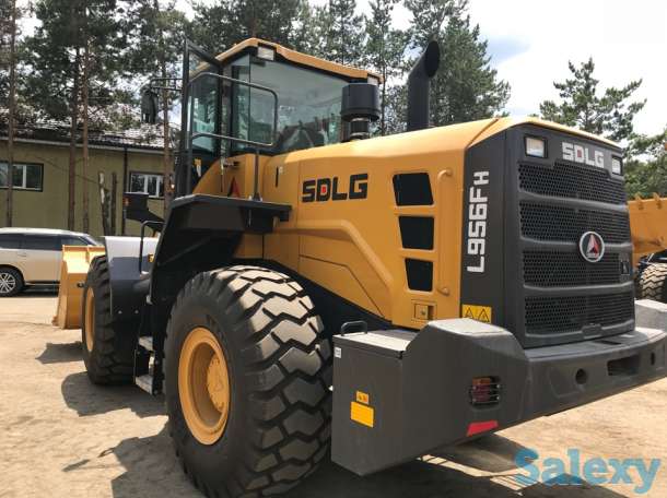 фронтальный погрузчик, фотография 1