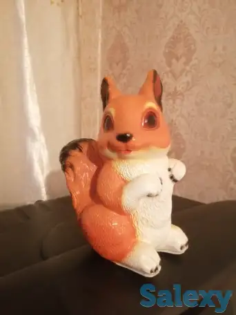 Продам оригинальную фигурку 