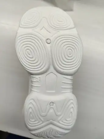 Зимние сапожки для девочки, фотография 4