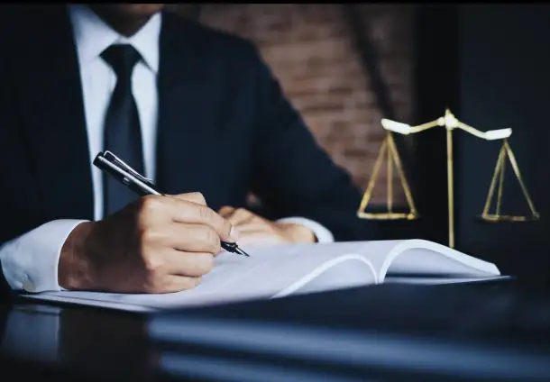 Юрист. Член Палаты Юридических Консультантов, фотография 1