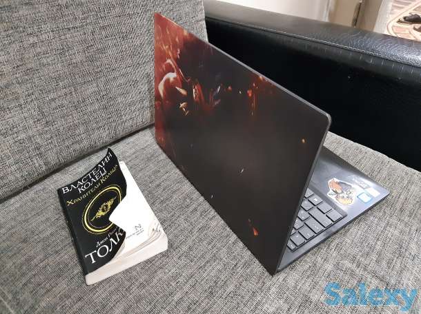 Виниловые наклейки для ноутбука, фотография 8