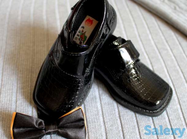Лакированные плотные туфли под кожу рептилии. (размер 21), фотография 1