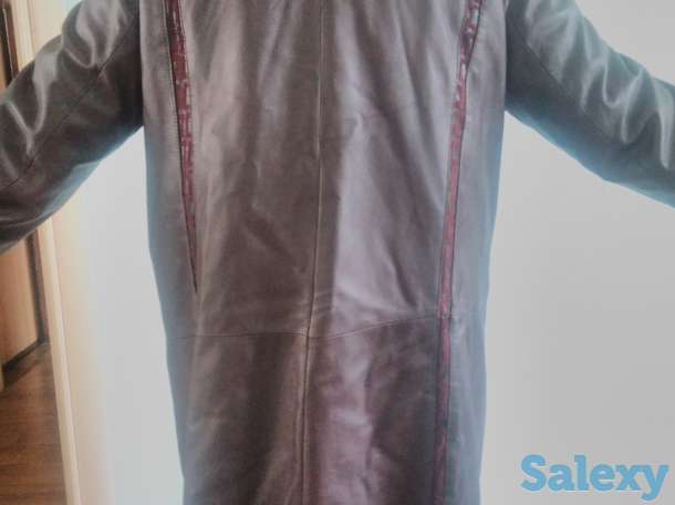 Кожаный плащ, фотография 2