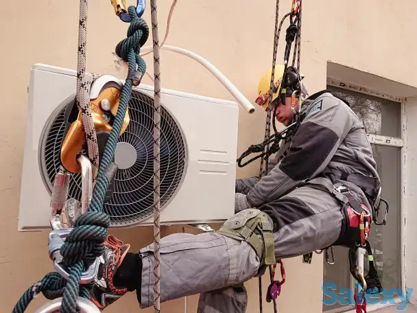 Монтаж систем кондиционирования / Установка внешнего блока кондиционера / Высотные работы / Альпинисты, фотография 3