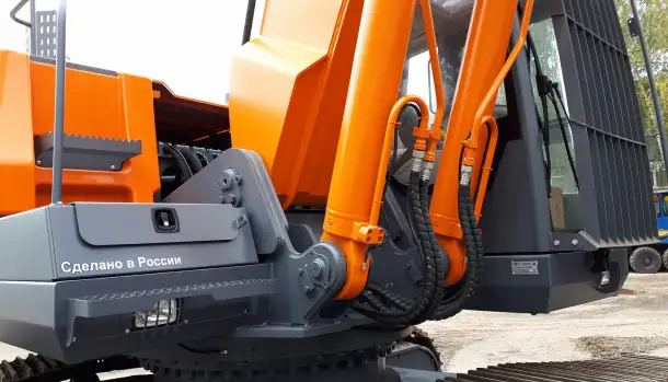 Запасные части экскаваторов UMG E400C, фотография 1