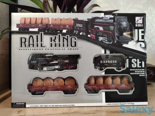 Железная дорога. Поезд + 3 вагона (на батарейках), фотография 2