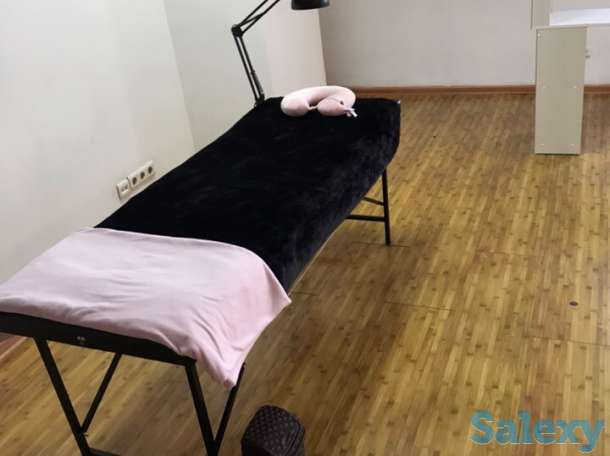 СРОЧНО сдается в аренду маникюрный столик тг), фотография 1